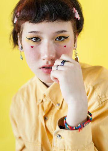 Ilustrasi cat eyeliner look (Freepik.com /freepik)