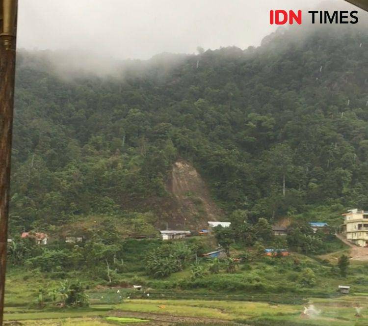 Pemandangan di Pondok Soto Man, Solok (IDN Times/Irfan Fathurohman)