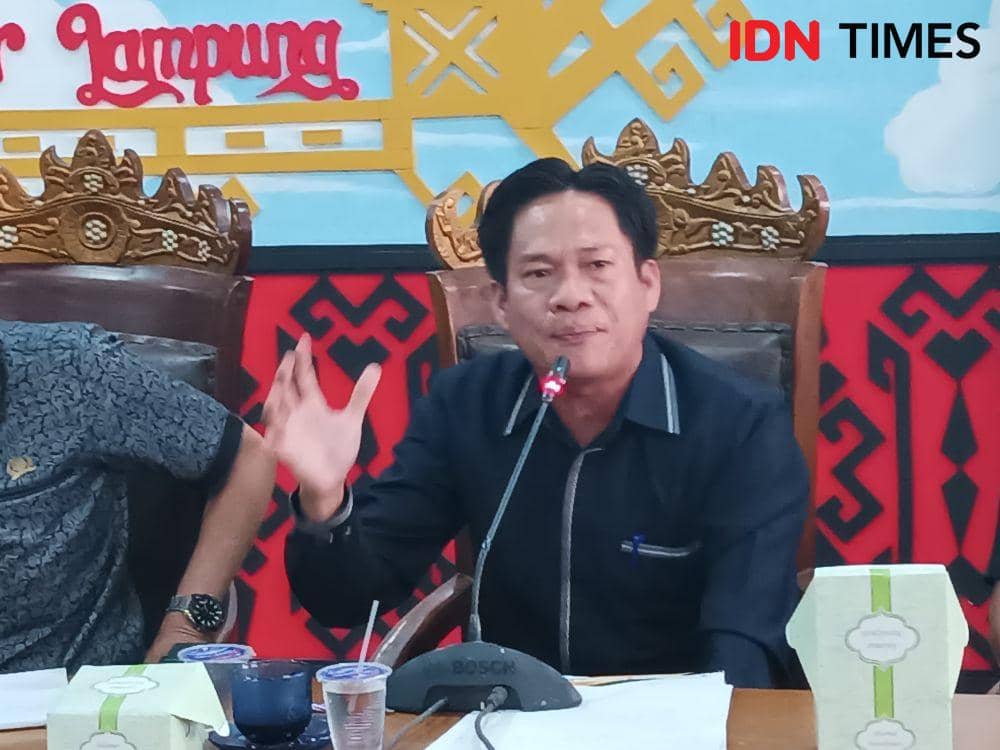 Bawaslu Panggil ASN Terlibat Video Viral Randis Pasang Bendera Partai