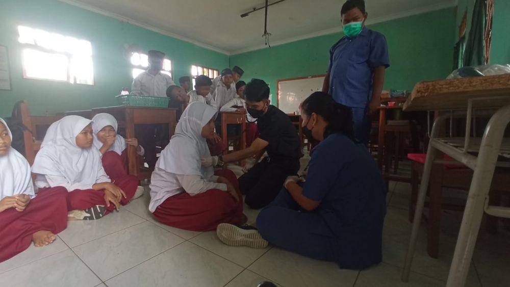 Puluhan pelajar di Bantul keracunan usai santap makanan sehat.(Dok.Polres Bantul)