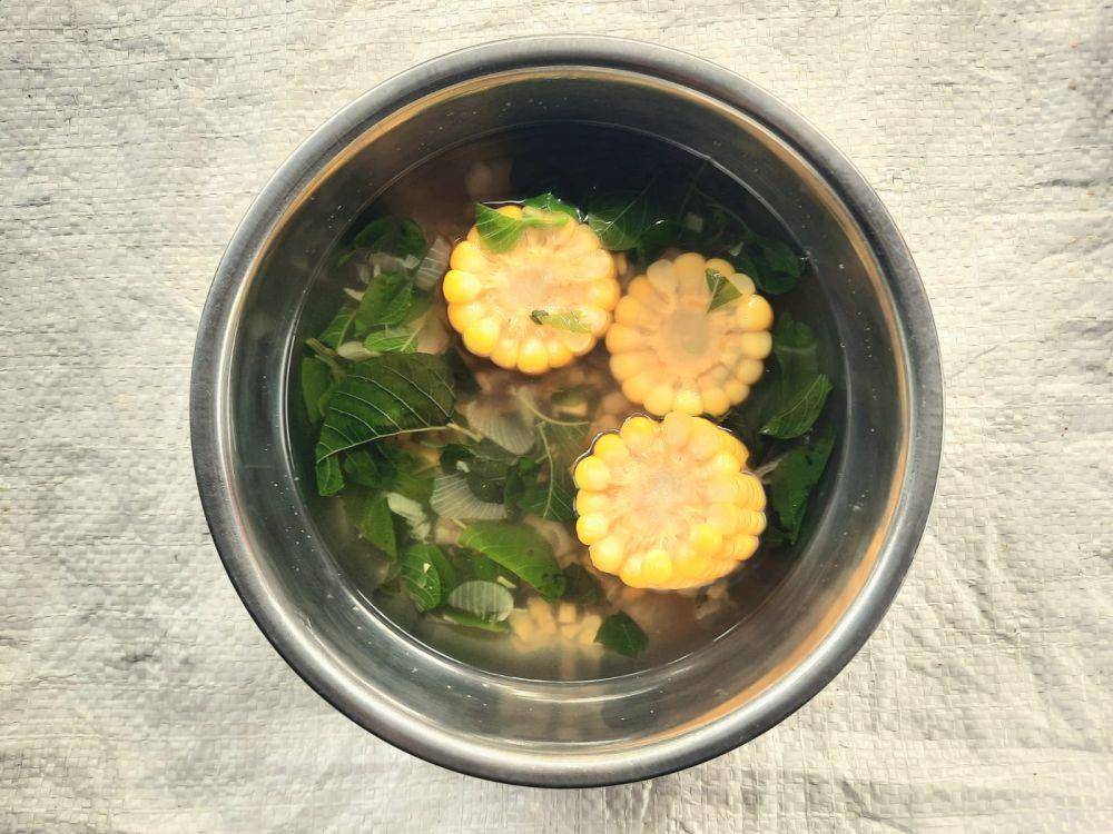 ilustrasi sayur bening (dok. pribadi/Fatma Roisatin)