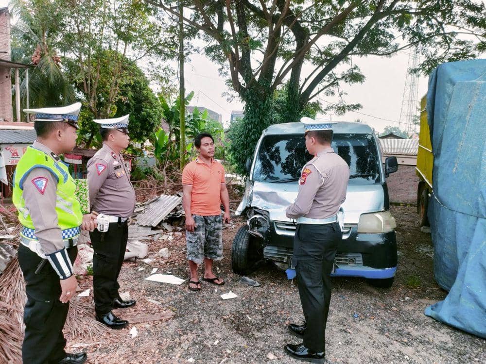 Adu Kambing Motor Vs Mobil, Dua Pelajar SMP Pringsewu Tewas