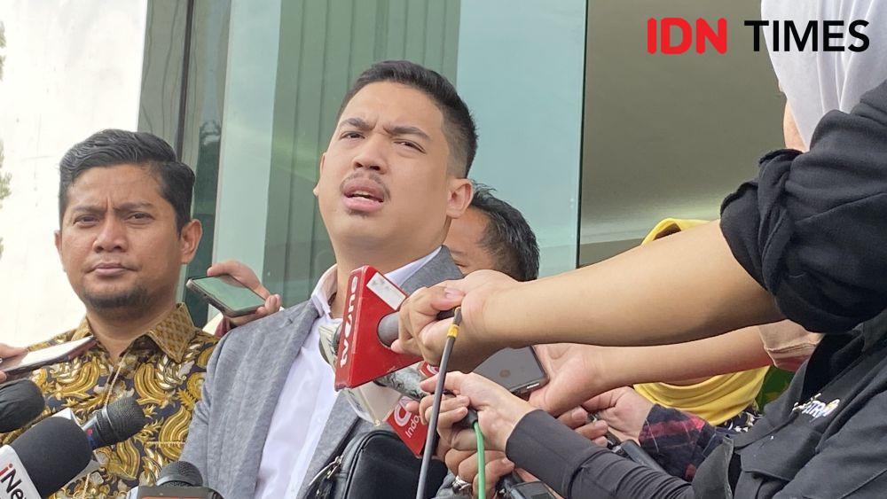 Kuasa Hukum Linda dan Kasranto, Adriel Viari Purba menyatakan kliennya masih mempertimbangkan untuk banding. (IDN Times/Amir Fasiol)