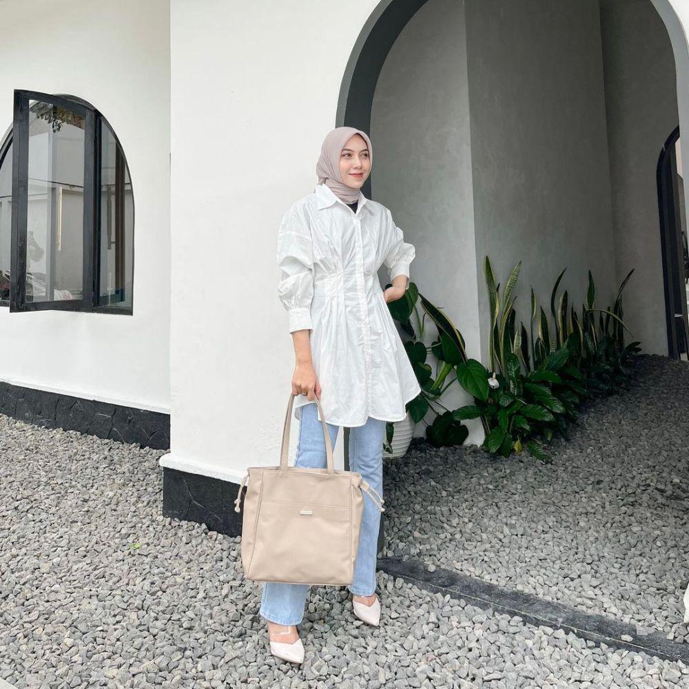 OOTD hijab yang cocok dipakai hangout (instagram.com/nrmaidh_)