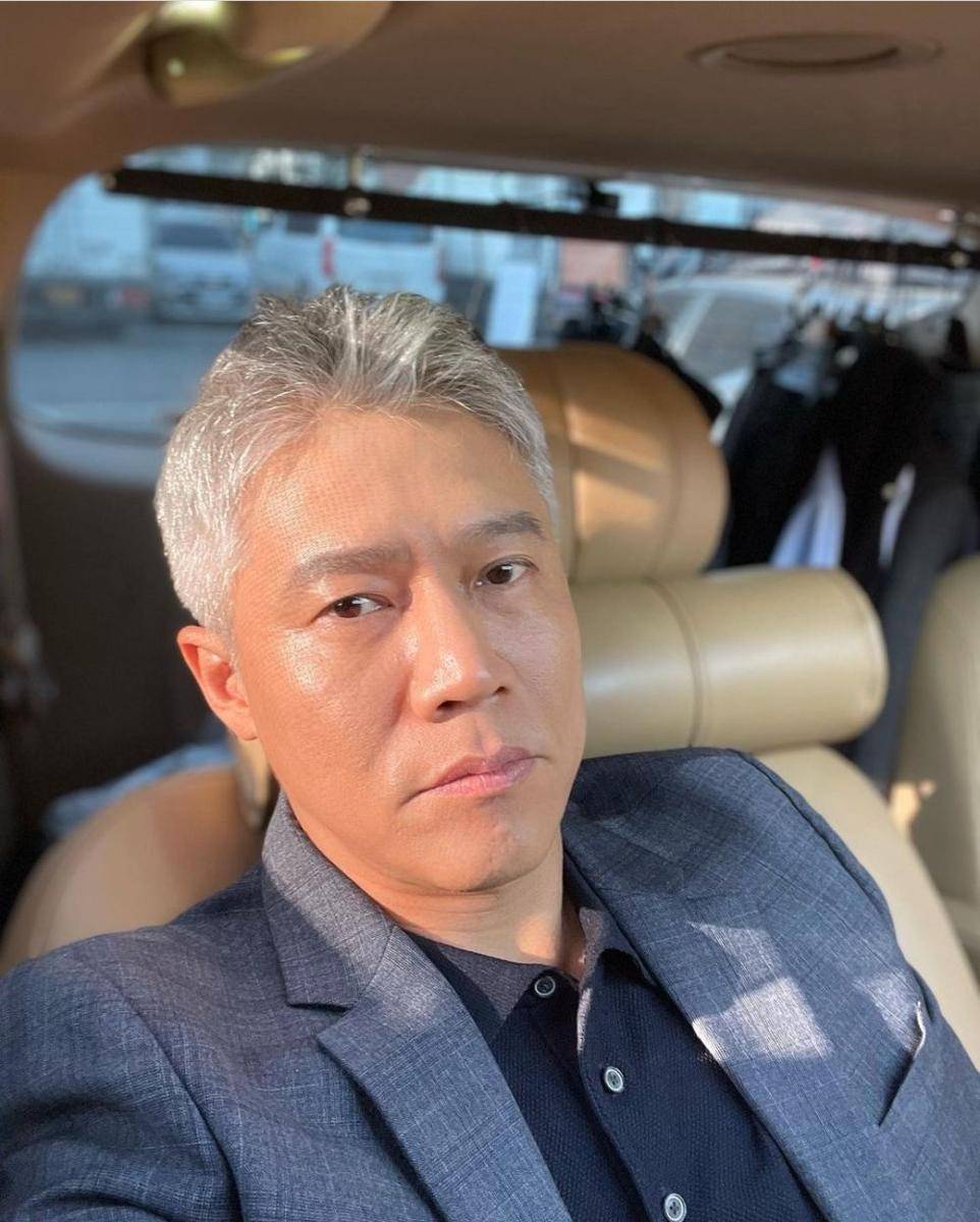 Park Ho San (instagram.com/park_hosan)