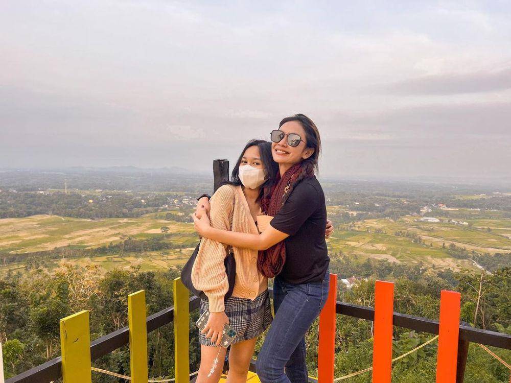 potret Masayu Anastasia dan putri tunggalnya (instagram.com/masayuanastasia)