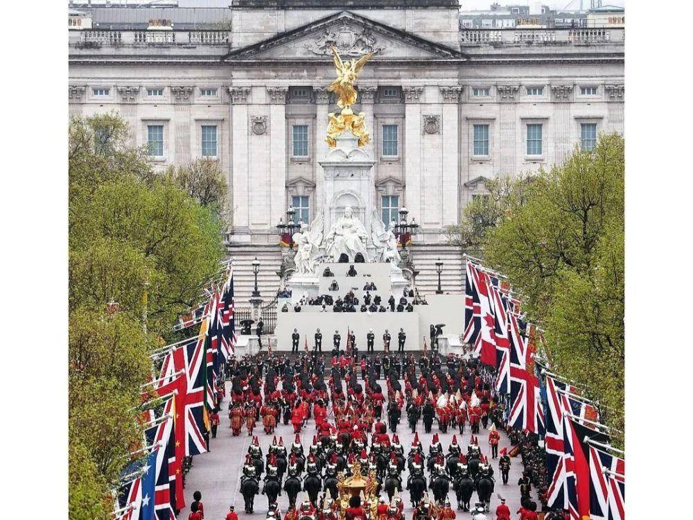 suasana proses penobatan Raja Inggris (Instagram.com/theroyalfamily)