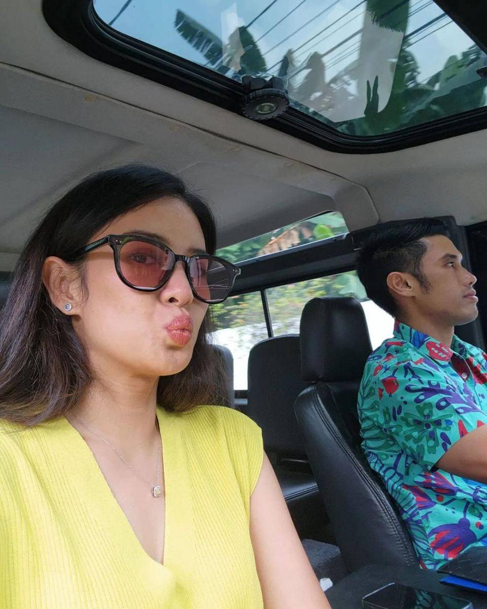 potret Dian Sastrowardoyo dan suami (instagram.com/therealdisastr)