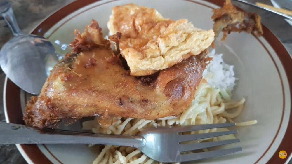 nasi buwuhan (youtube.com/AyoNjajan)