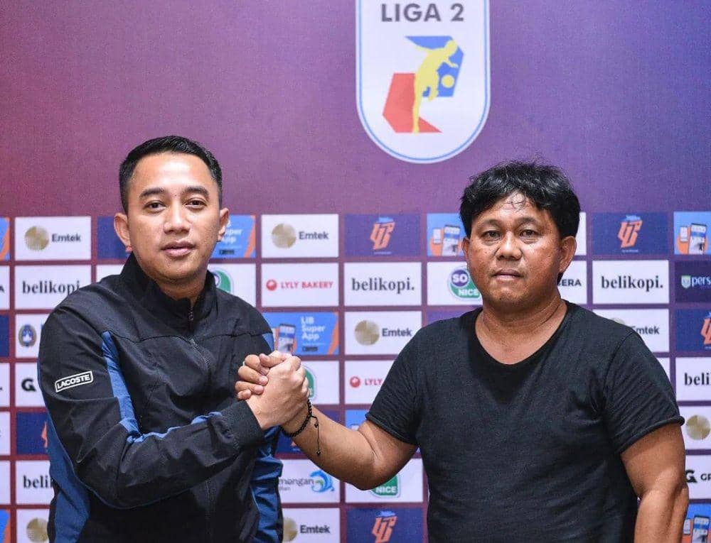 Budiardjo Thalib (kanan) sebagai pelatih baru Persela Lamongan pada musim 2023/2024. (instagram.com/perselafc)