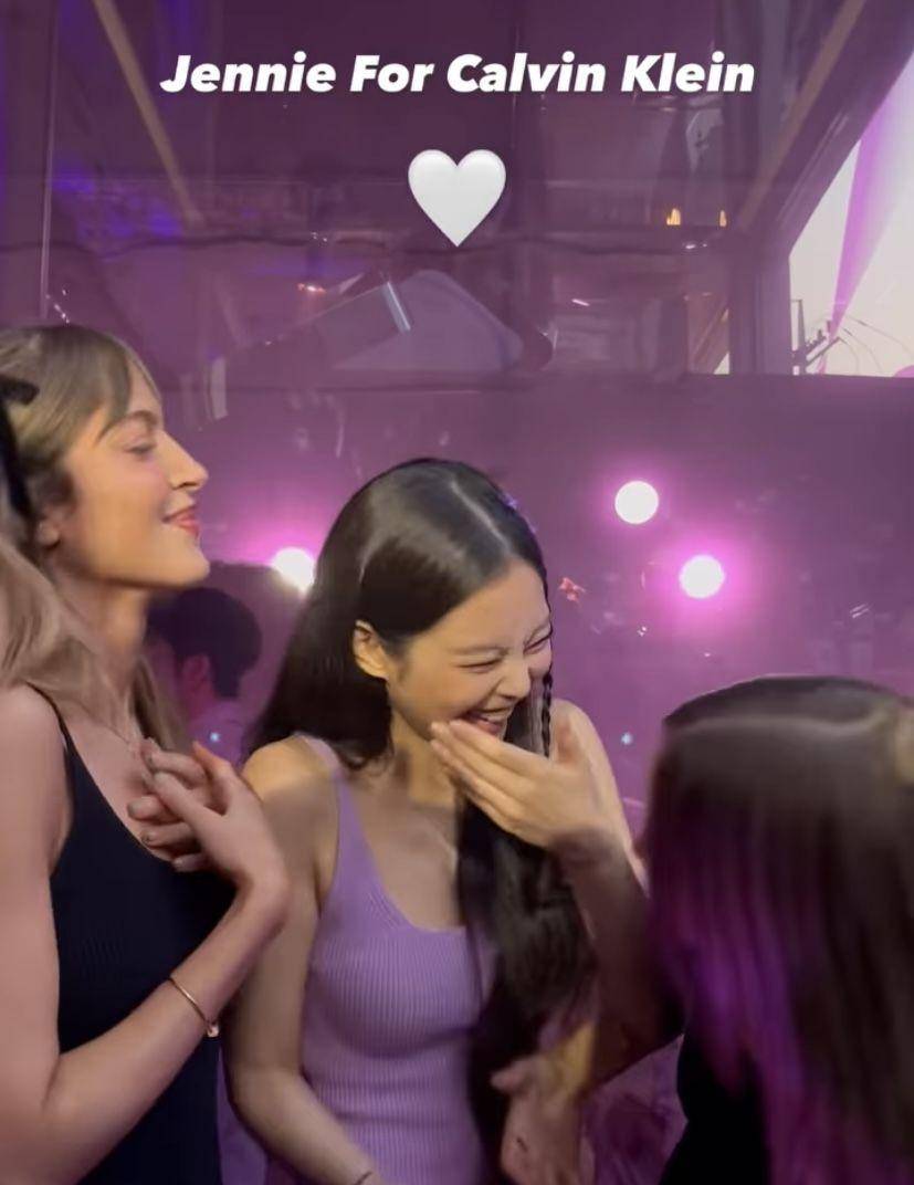 potret Jennie Blackpink di Calvin Klein launch collection (instagram.com/dazedkorea)