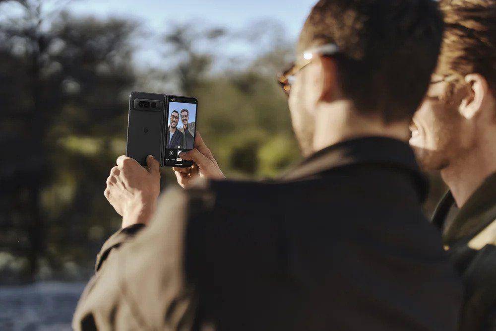 Google Pixel Fold (dok. Google)