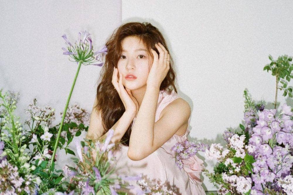 Kembali ke Instagram, Kim Sae Ron Pamerkan Pekerjaan Baru?