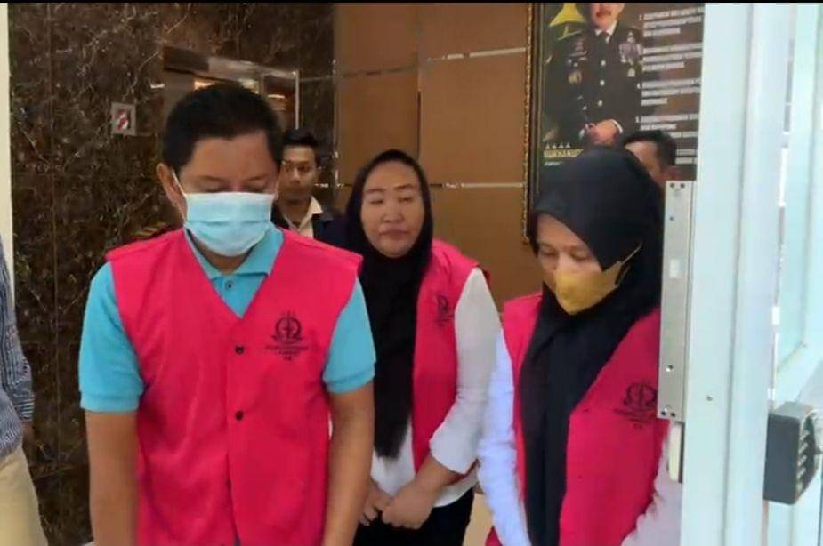 Pelimpahan tahap II korupsi Tukin di lingkungan Kejari Bandar Lampung. (Dok. Kejari Lampung)