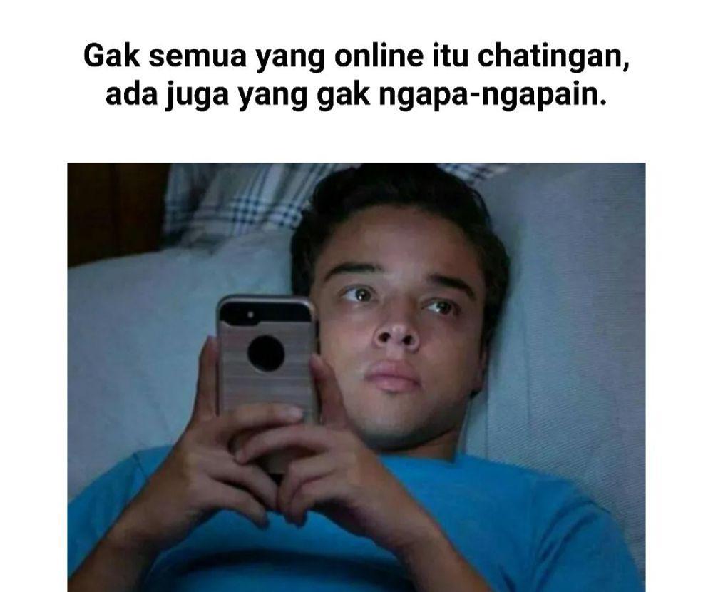 meme mikir sebelum tidur (instagram.com/statuslucu_official)