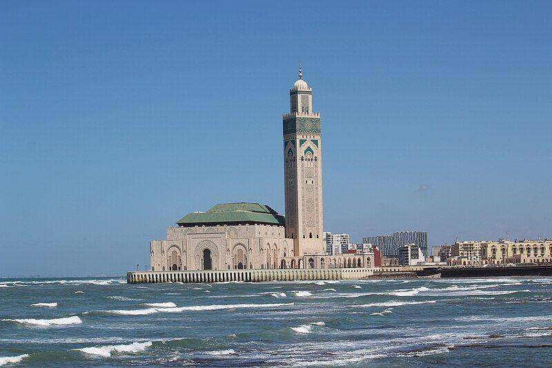 Hasan II Mosque (commons.wikimedia.org/William John Gauthier)