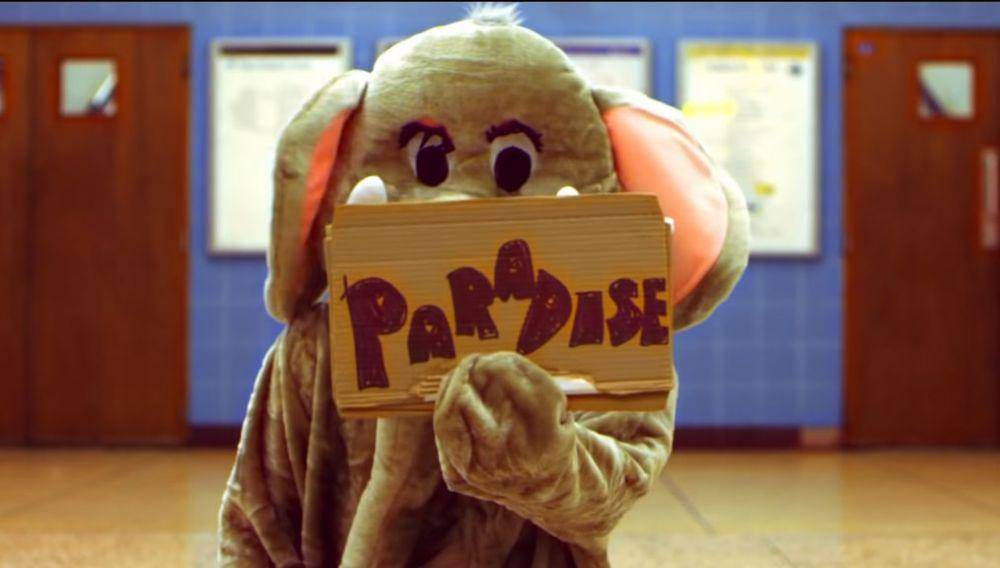 video musik 'Paradise' (YouTube.com/Coldplay)