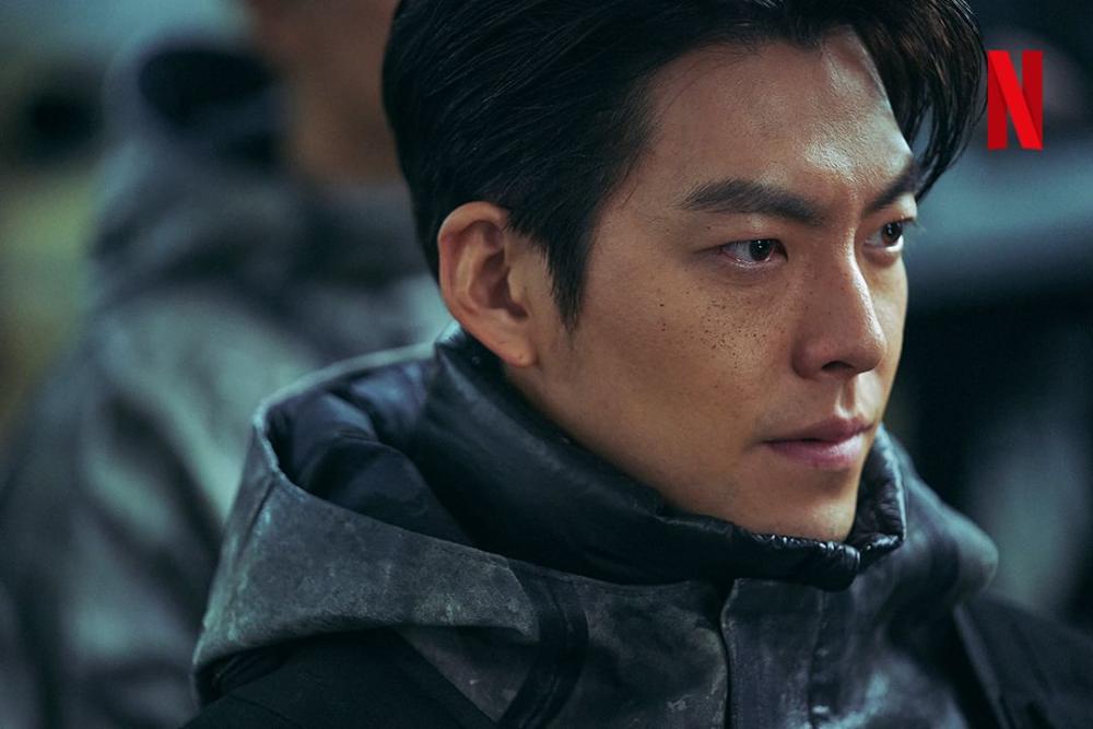 10 Fakta Karakter Kim Woo Bin di Drakor Black Knight, Misterius!