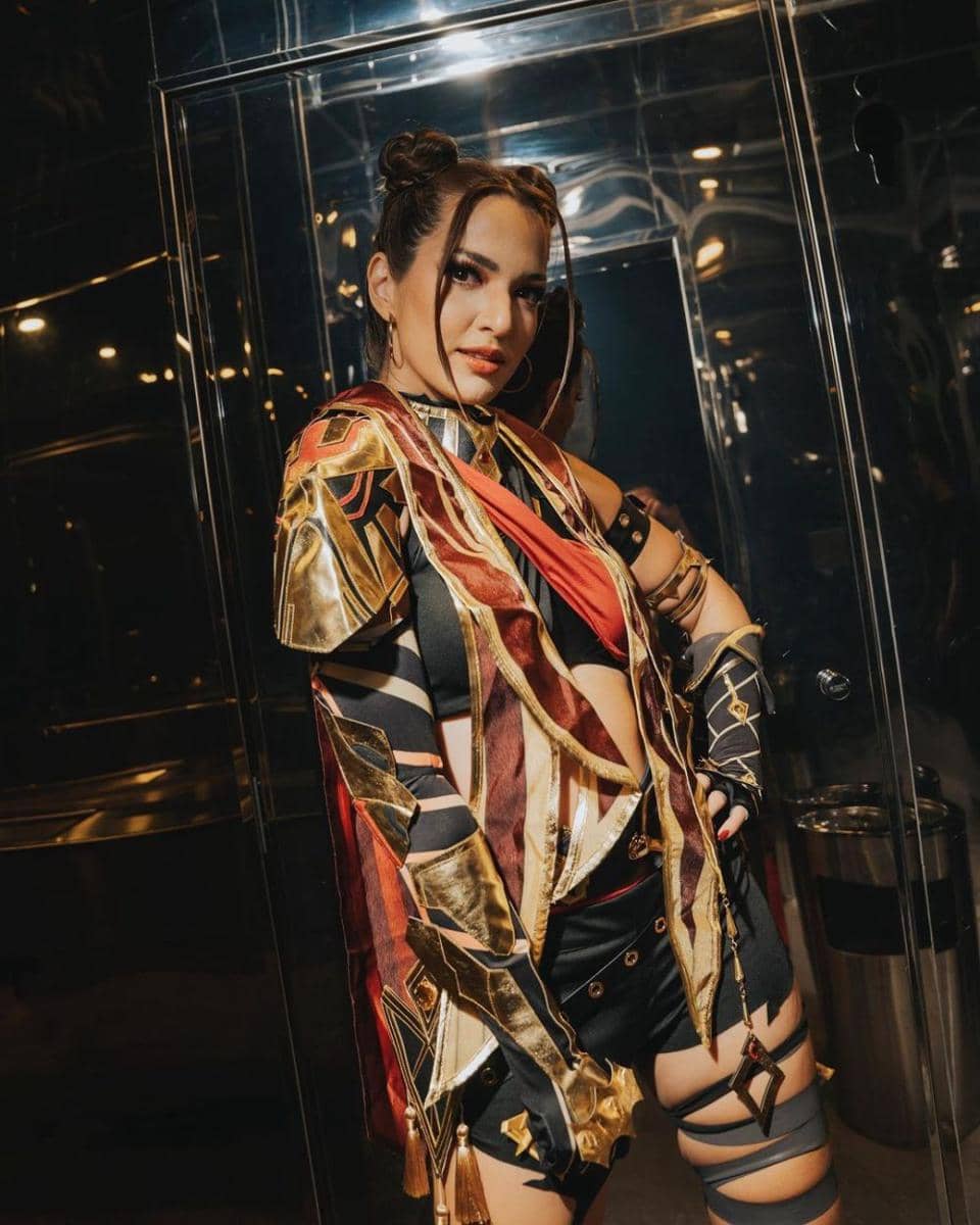 potret Nia Ramadhani cosplay karakter anime (instagram.com/ramadhaniabakrie)