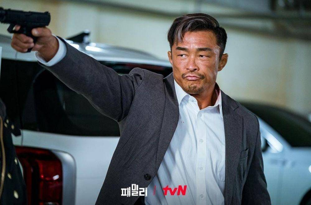 Choo Sung Hoon di drama Family: The Unbreakable Bond (instagram.com/tvn_drama)