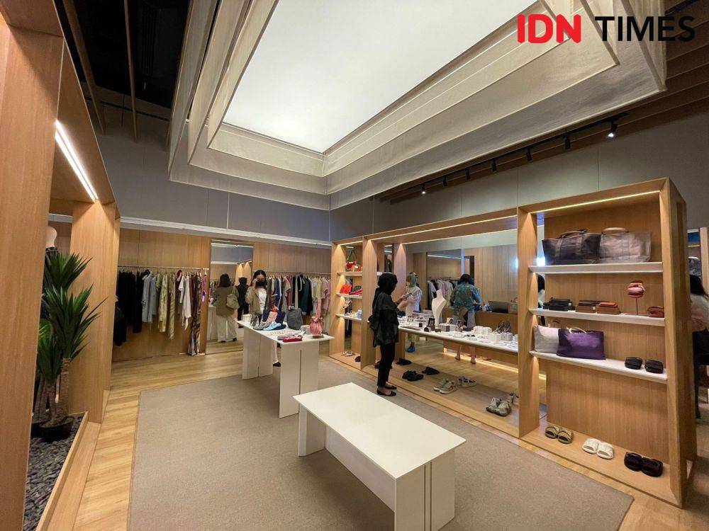 The New Lumine Ashta Pop-Up Store. (12/5/23) (IDNTimes/Dina Fadillah Salma)