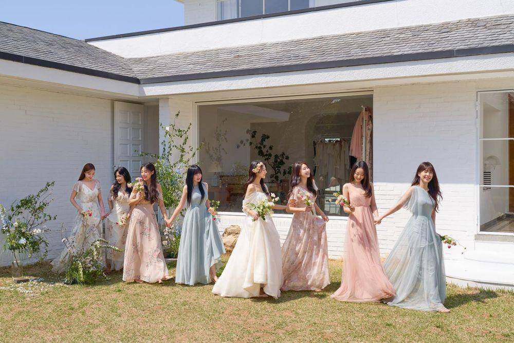 potret Nine Muses dalam foto prewedding Minha (instagram.com/blossomh_)