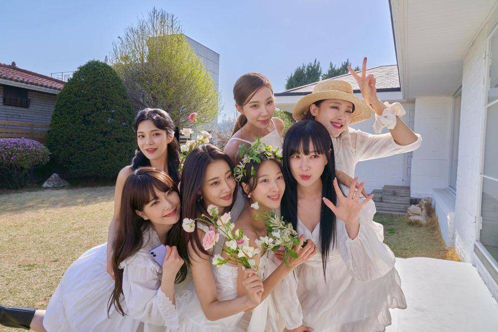 9MUSES dalam foto prewedding Minha (instagram.com/blossomh_)