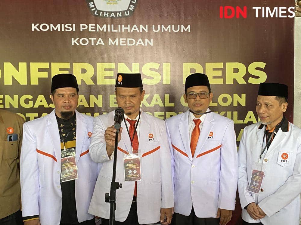Partai PKS Medan mendaftar ke KPU Medan (IDN Times/Indah Permata Sari)