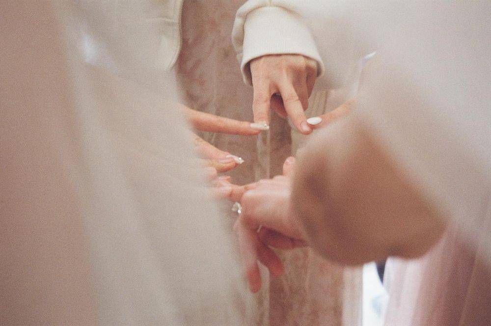 9MUSES dalam foto prewedding Minha (instagram.com/blossomh_)