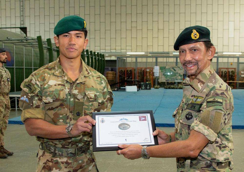 Prince Mateen dan Sultan Hassanal Bolkiah (instagram.com/tmski)
