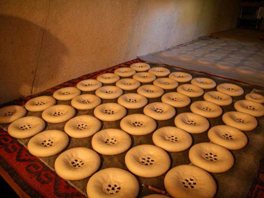 samarkand bread (instagram.com/the.steinerways)
