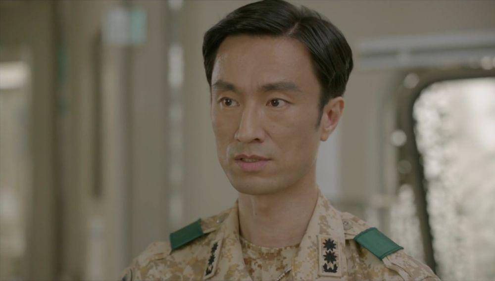 Kim Byung Chul di drama Descendants of the Sun (dok. Viu/Descendants of the Sun)