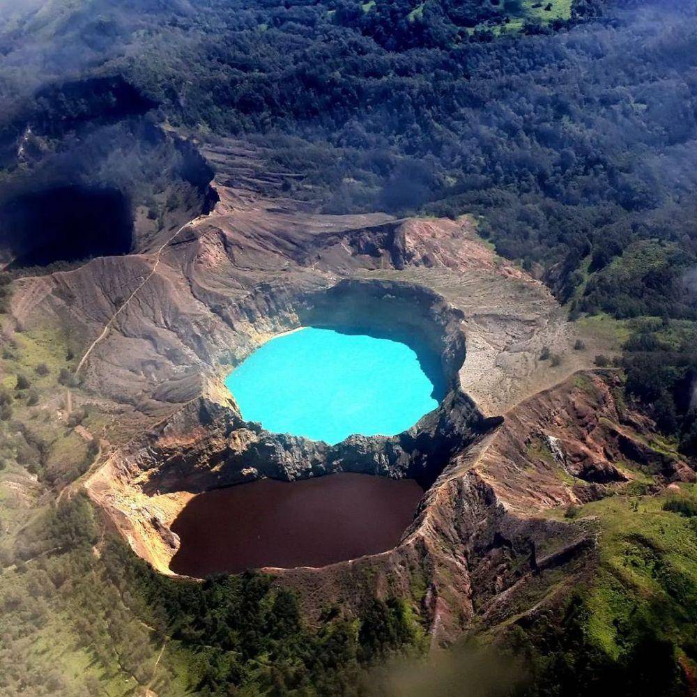 Potret Danau Kelimutu (instagram.com/komodotravelokal)