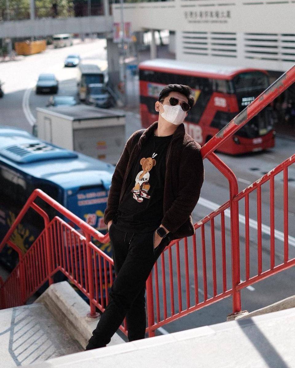 Outfit Rayn Wijaya (instagram.com/raynwijaya26)