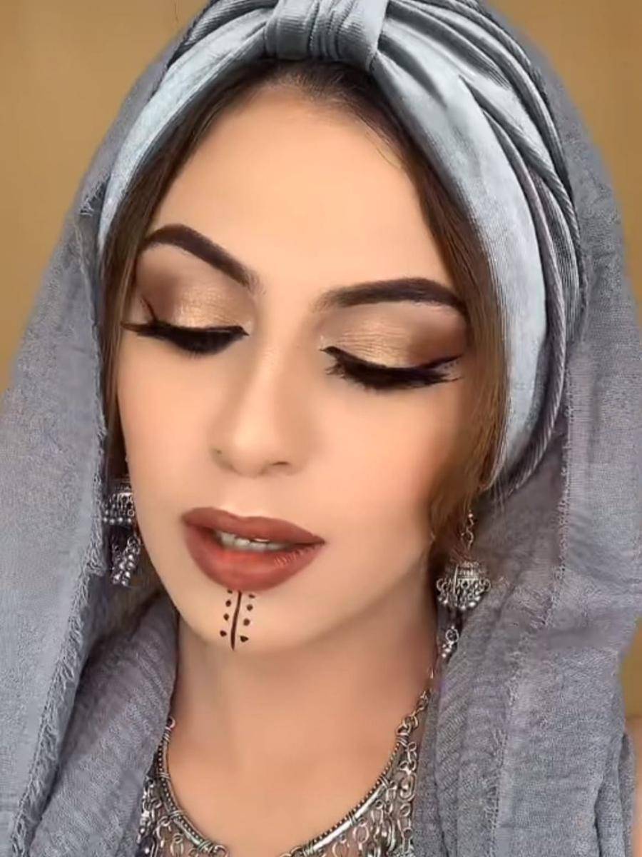 Potret Arabian Make Up Look ala Farra Jaidi (tiktok.com/@farrajaidi)