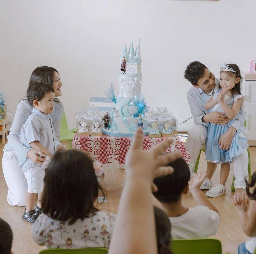 potret perayaan ulang tahun Alinea (instagram.com/anissaaziza)