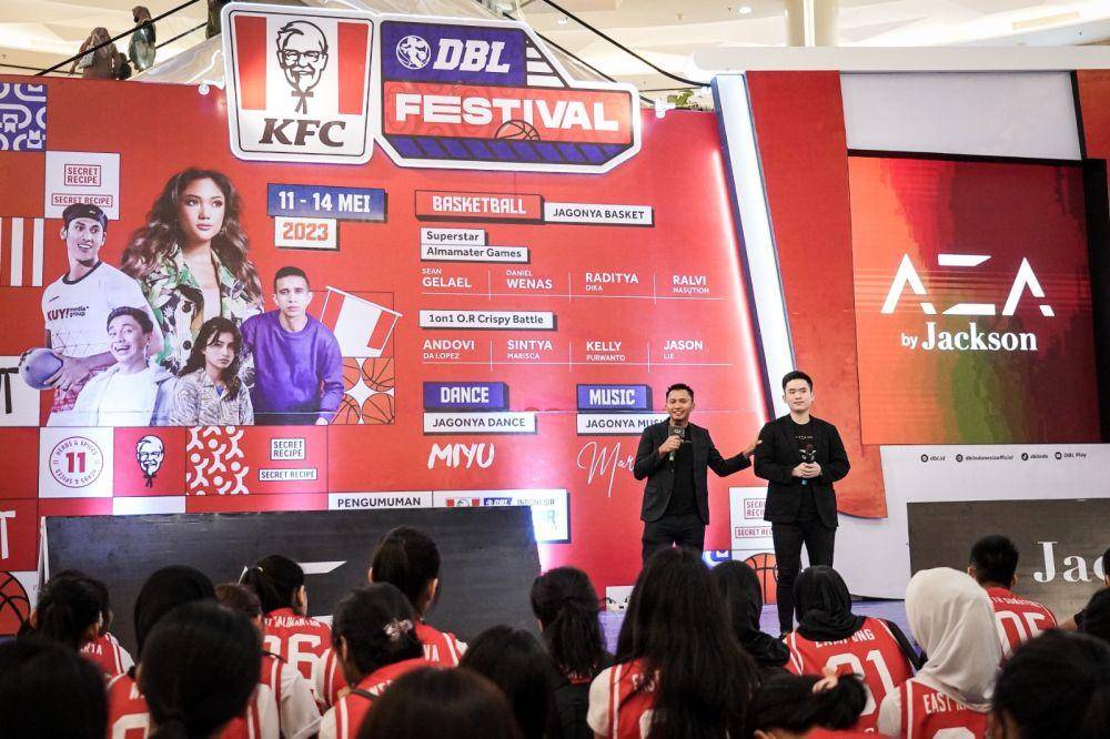 Kolaborasi AZA dan Jackson hadirkan sepatu olahraga. (Dok. Istimewa)