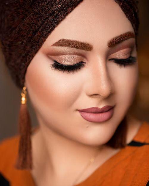 Ilustrasi cut crease (Freepik.com/azerbaijan_stockers)