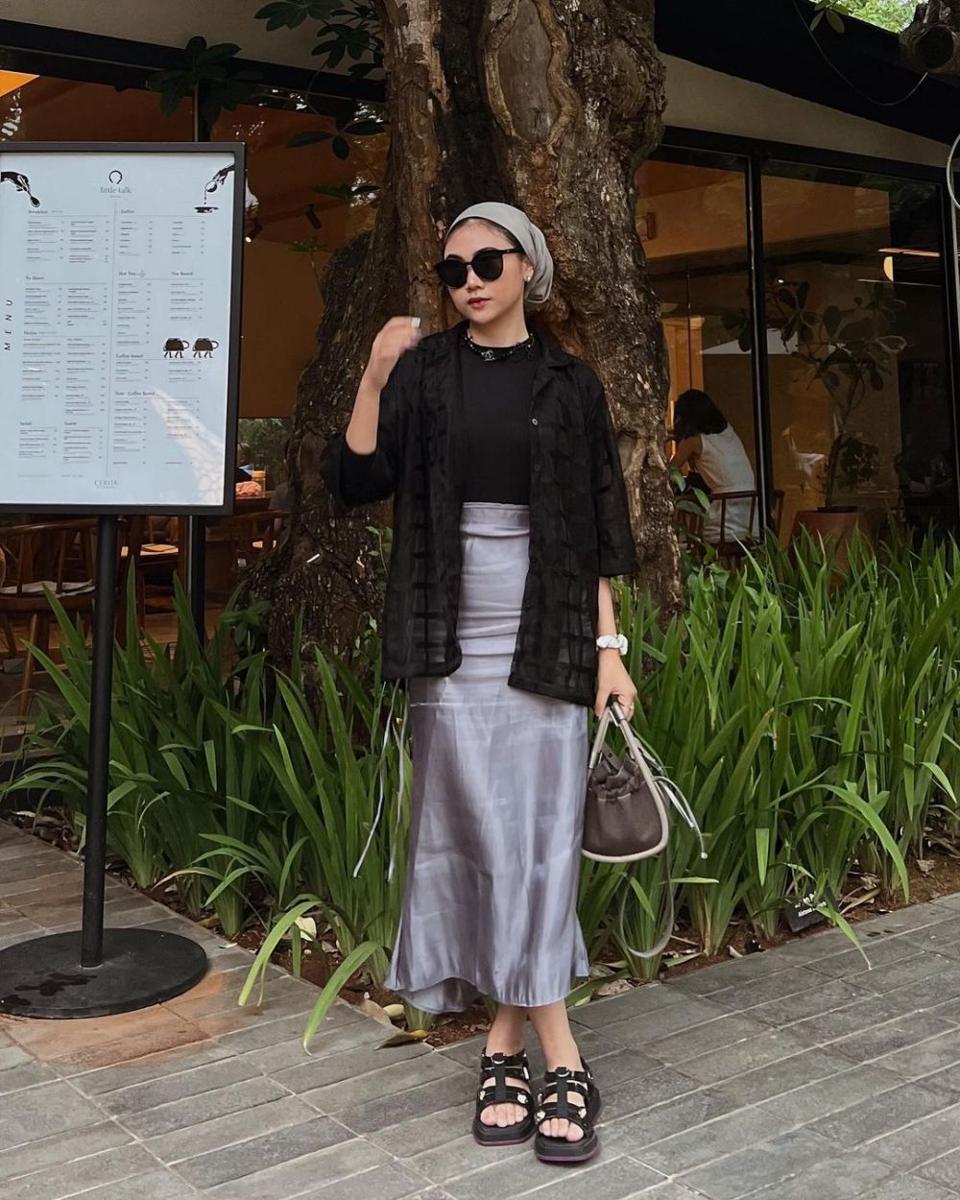 Sherly Rumamby (instagram.com/sherlyrumamby)