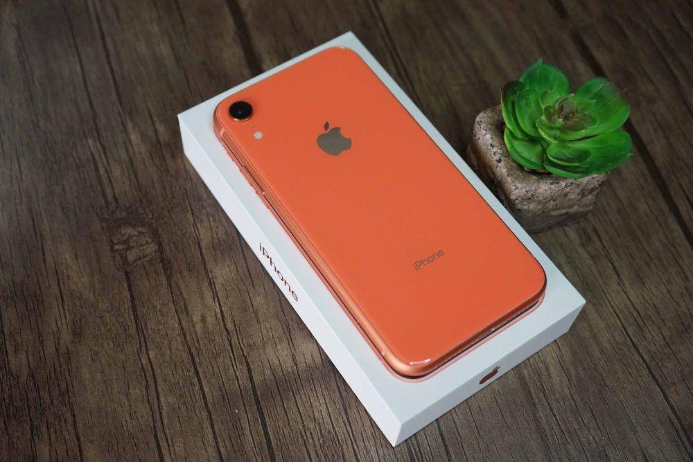 iPhone XR (Unsplash.com/Anh Nhat)