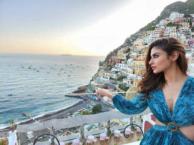 Mouni Roy liburan ke Italia (instagram.com/imouniroy)