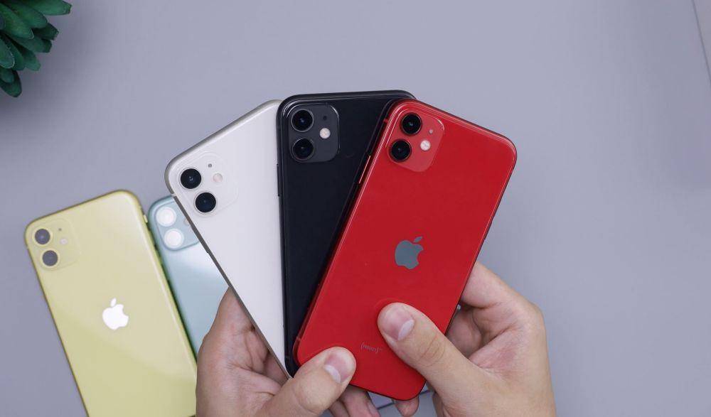 iPhone 11 (unsplash.com/Daniel Romero)