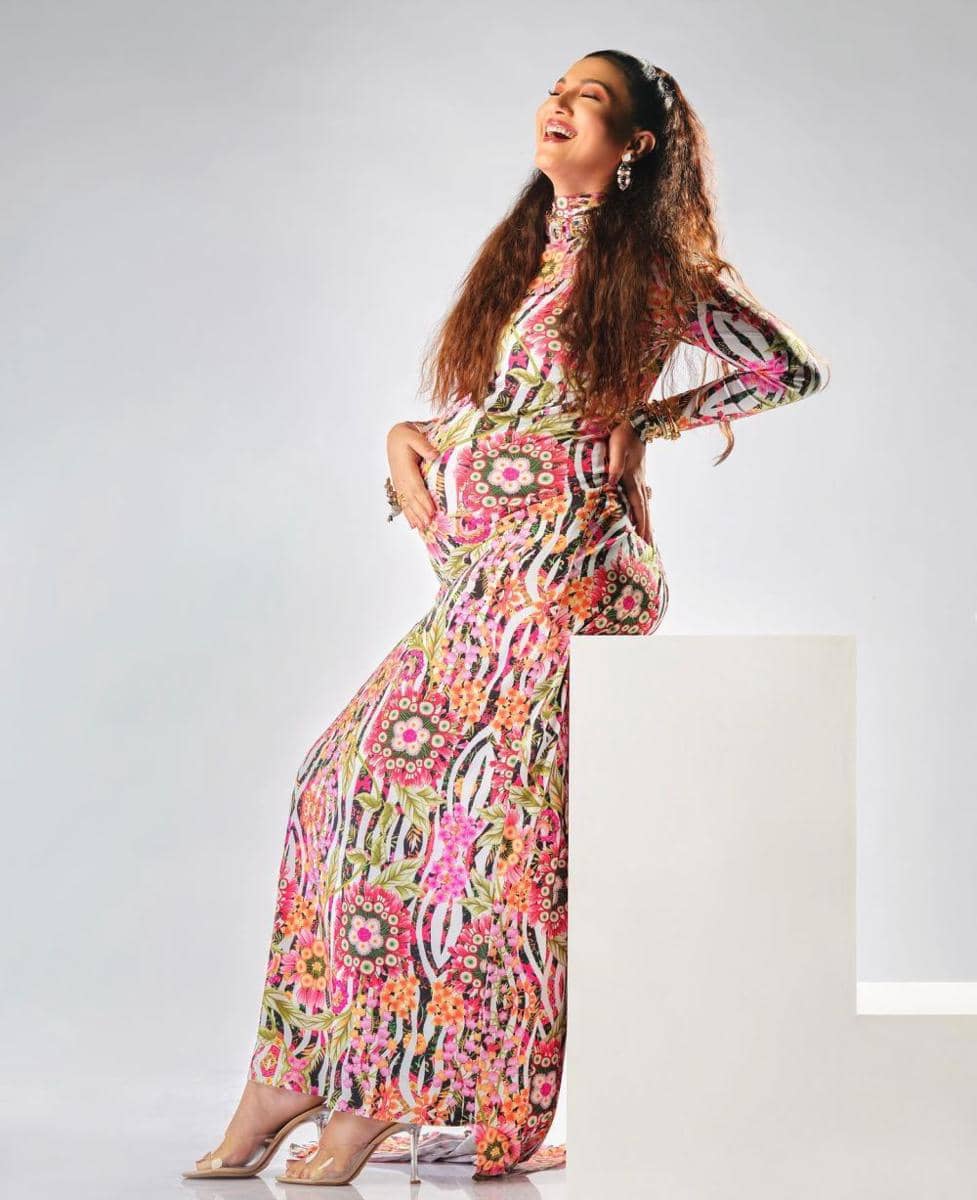 Gauahar Khan (instagram.com/gauaharkhan)