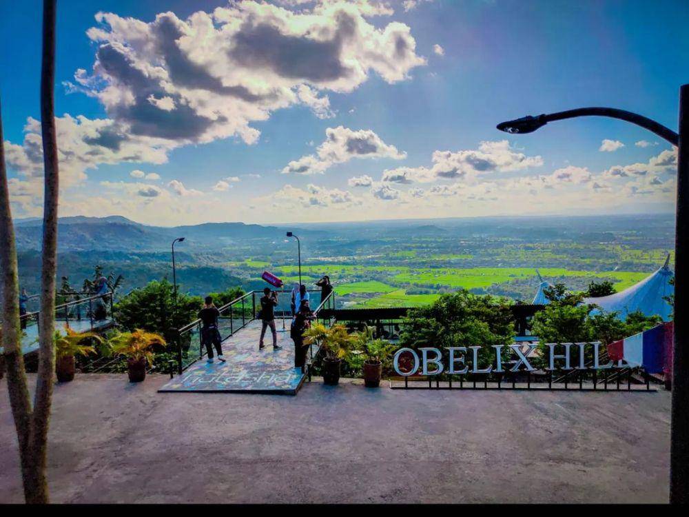 Obelix Hills (instagram.com/nat.phile)