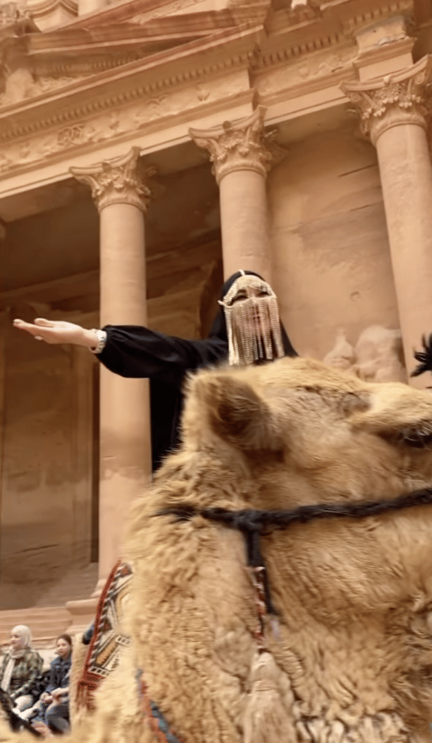 potret liburan Umi Kalsum ke Yordania (instagram.com/mom_ayting92_)