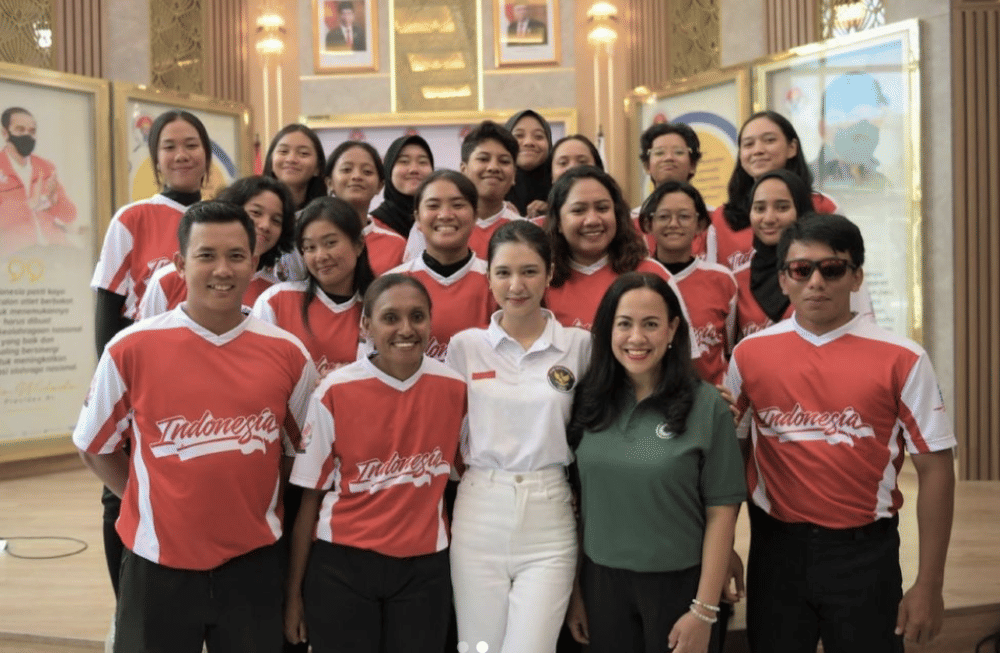 momen Mikha Tambayong bertugas untuk Kemenpora (instagram.com/miktambayong)