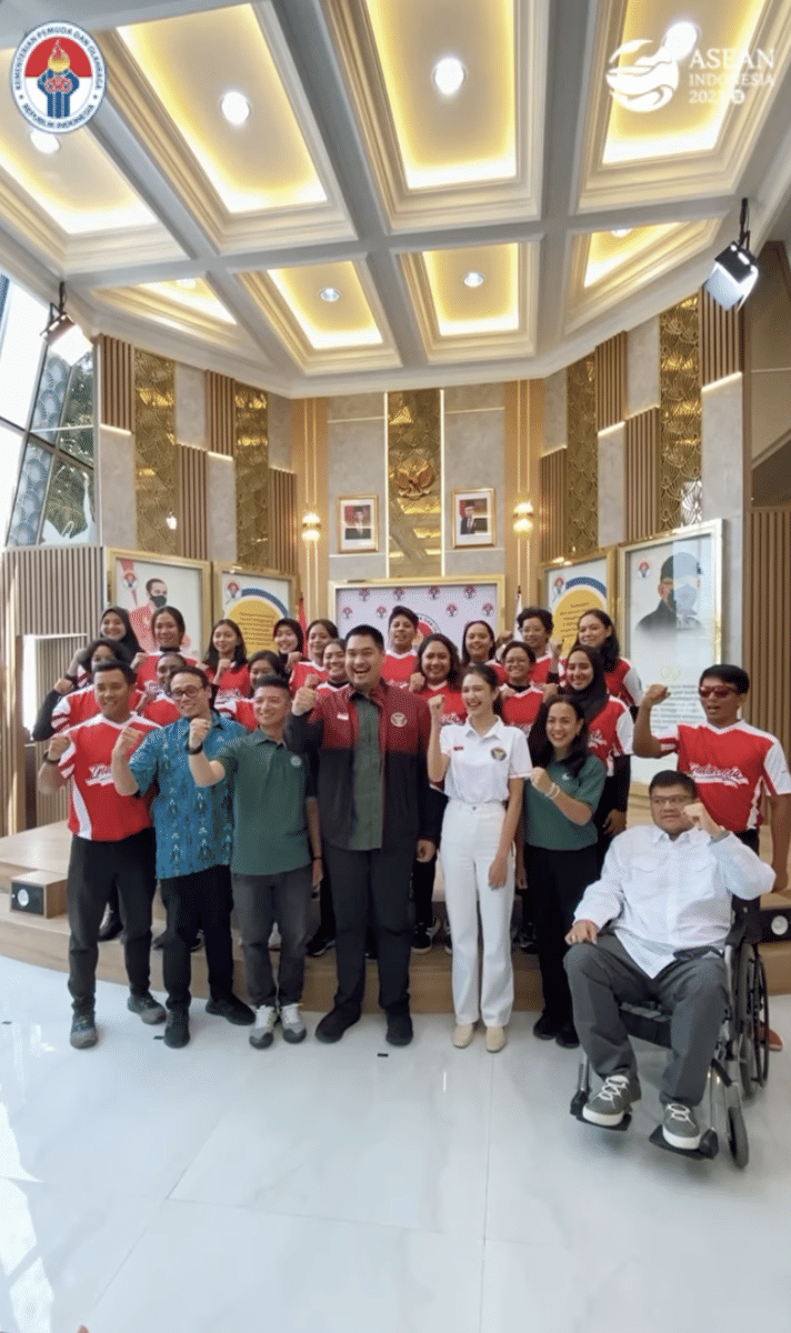 momen Mikha Tambayong bertugas untuk Kemenpora (instagram.com/kemenpora)