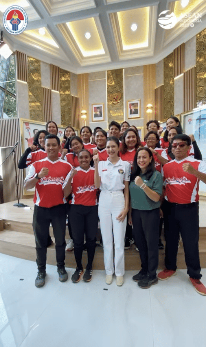 momen Mikha Tambayong bertugas untuk Kemenpora (instagram.com/kemenpora)