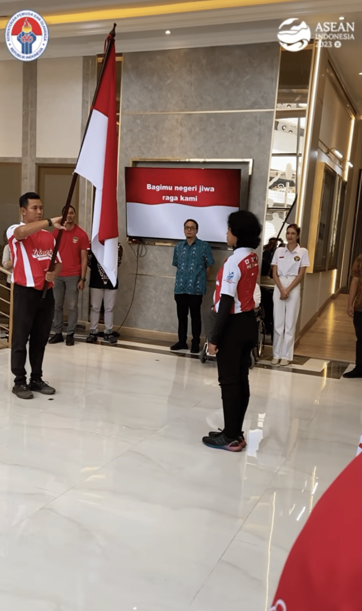 momen Mikha Tambayong bertugas untuk Kemenpora (instagram.com/kemenpora)