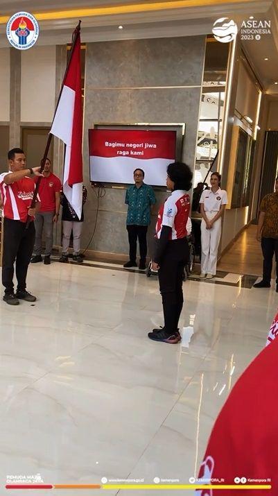 potret Mikha Tambayong tugas di Kemenpora (instagram.com/kemenpora)